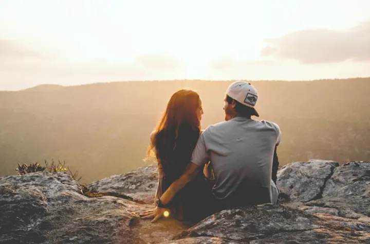 Istilah Cinta Populer yang Menggambarkan Dinamika Hubungan Modern