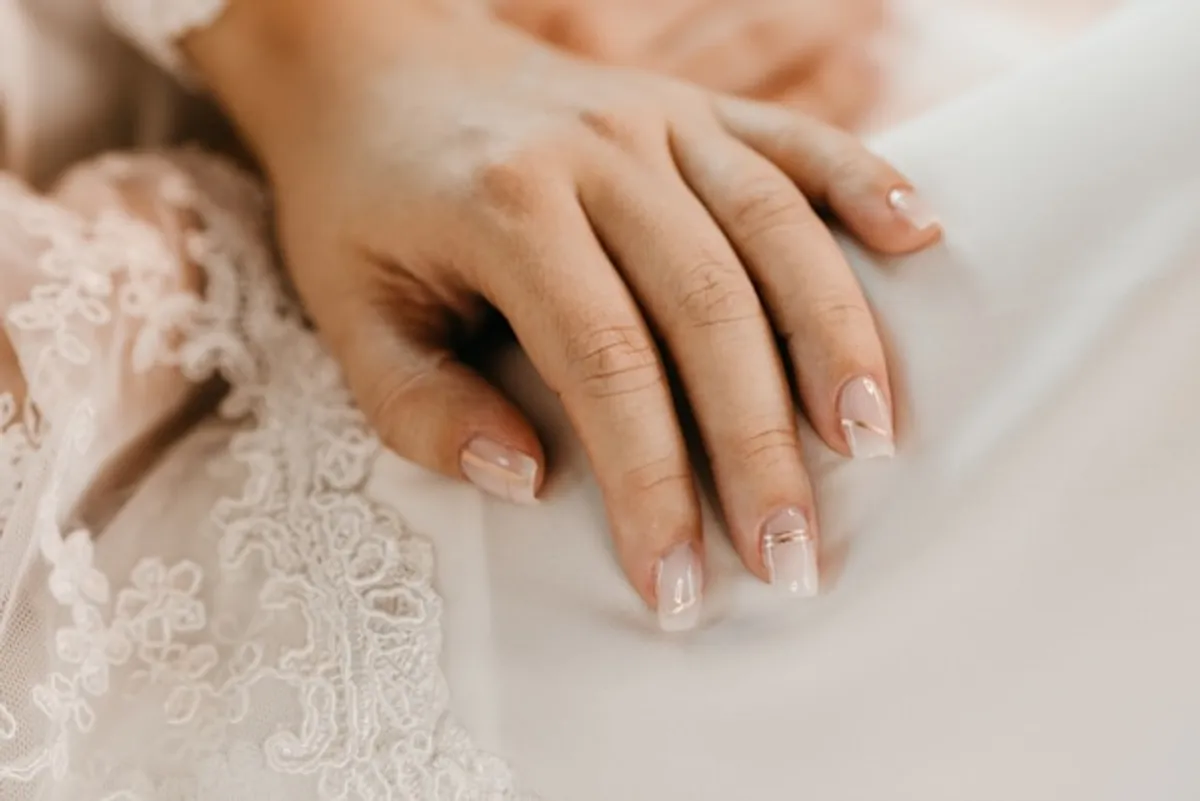 Rahasia Nail Art Pengantin Tetap Cantik dan Awet Hingga Usai Bulan Madu