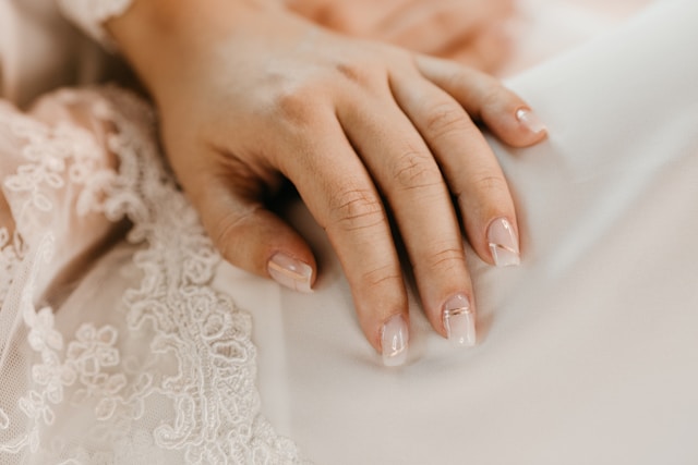 Rahasia Nail Art Pengantin Tetap Cantik dan Awet Hingga Usai Bulan Madu