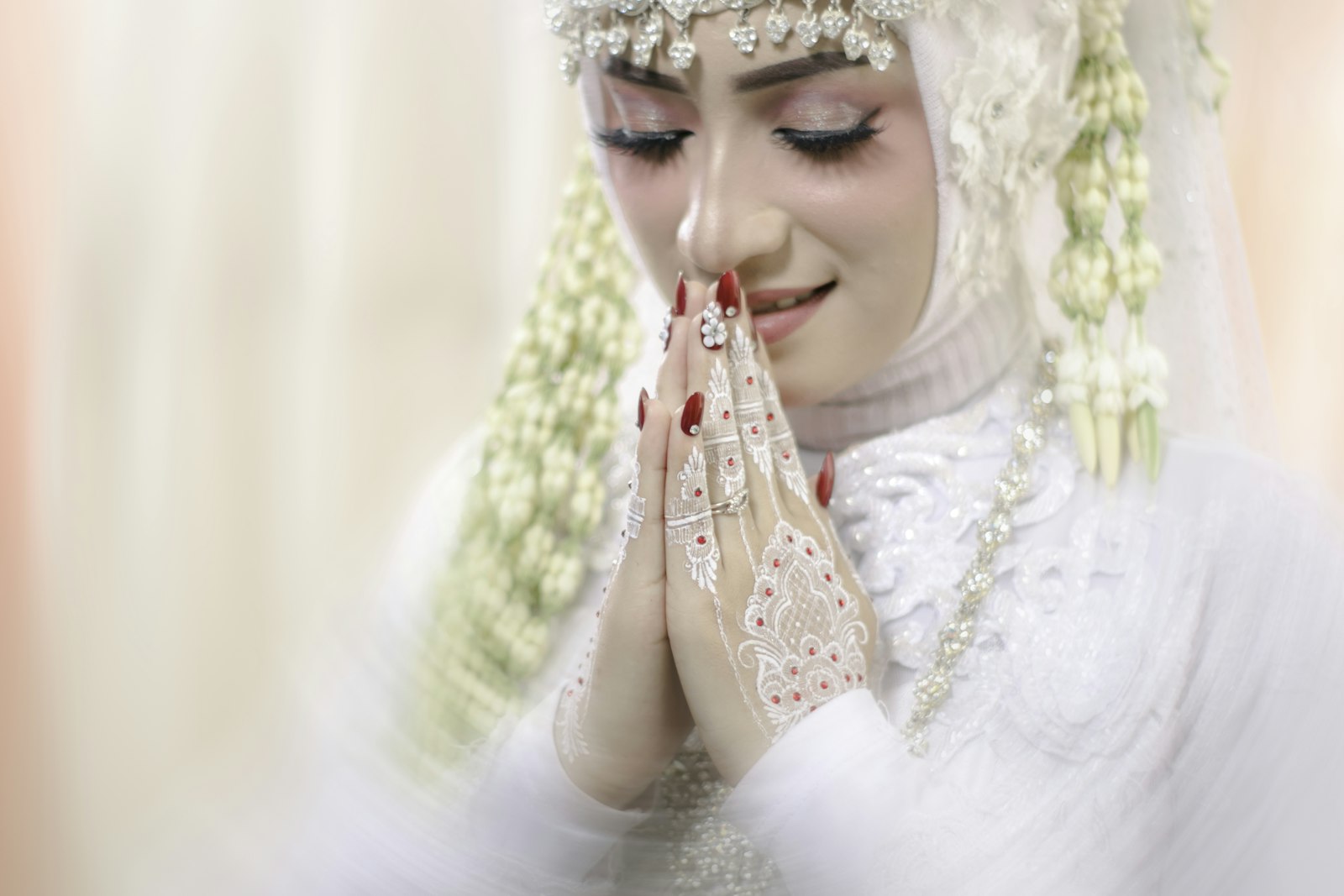 Teks Khutbah Nikah Lengkap: Arab, Latin, dan Artinya